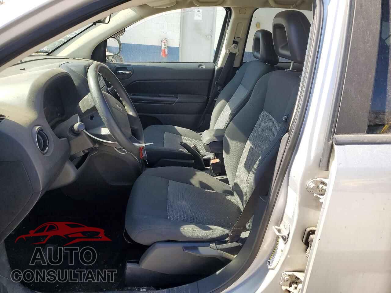 JEEP COMPASS 2009 - 1J4FF47B79D210456
