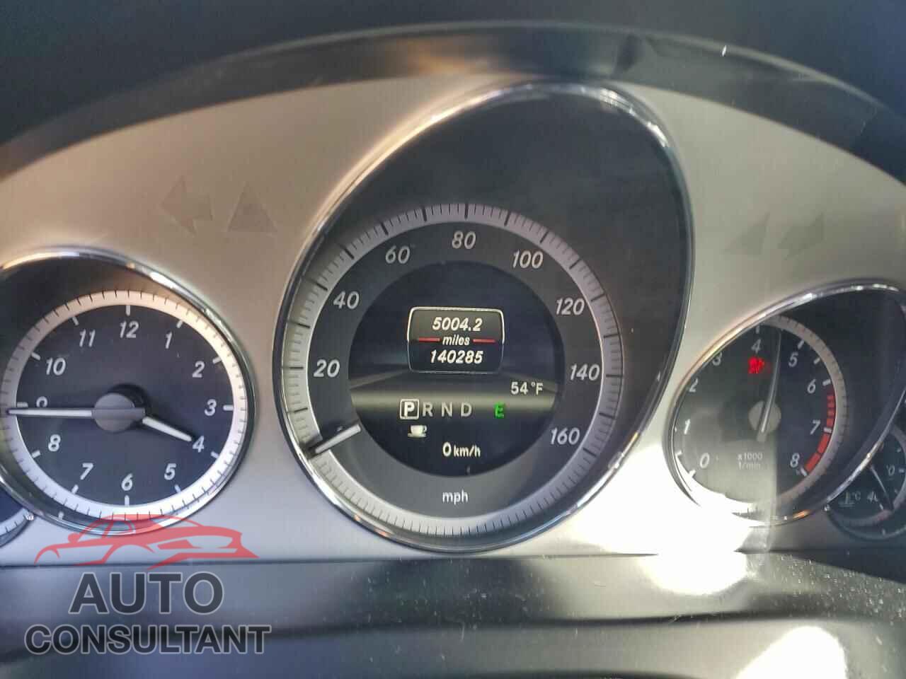 MERCEDES-BENZ E-CLASS 2013 - WDDKK5KF4DF194607