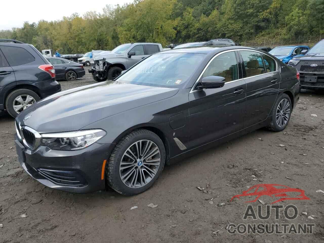 BMW 5 SERIES 2019 - WBAJB1C5XKB375121