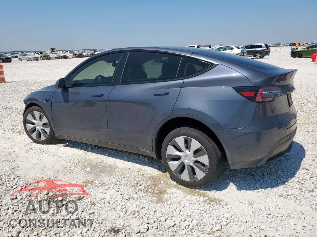 TESLA MODEL Y 2023 - 7SAYGDEE5PA204606