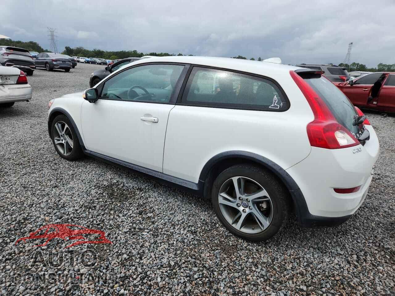 VOLVO C30 2013 - YV1672MK7D2304735