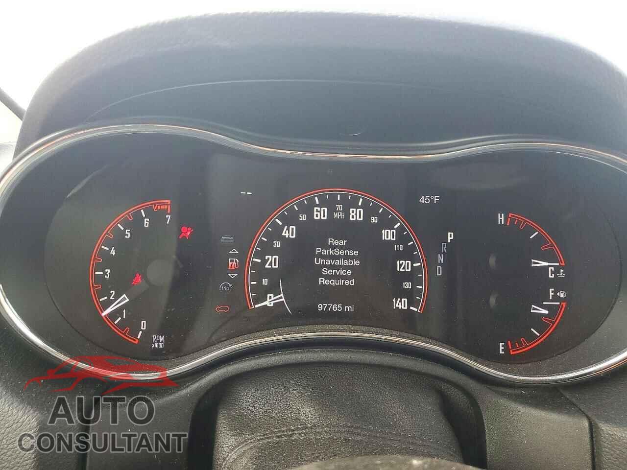 DODGE DURANGO 2018 - 1C4RDJAG6JC463354