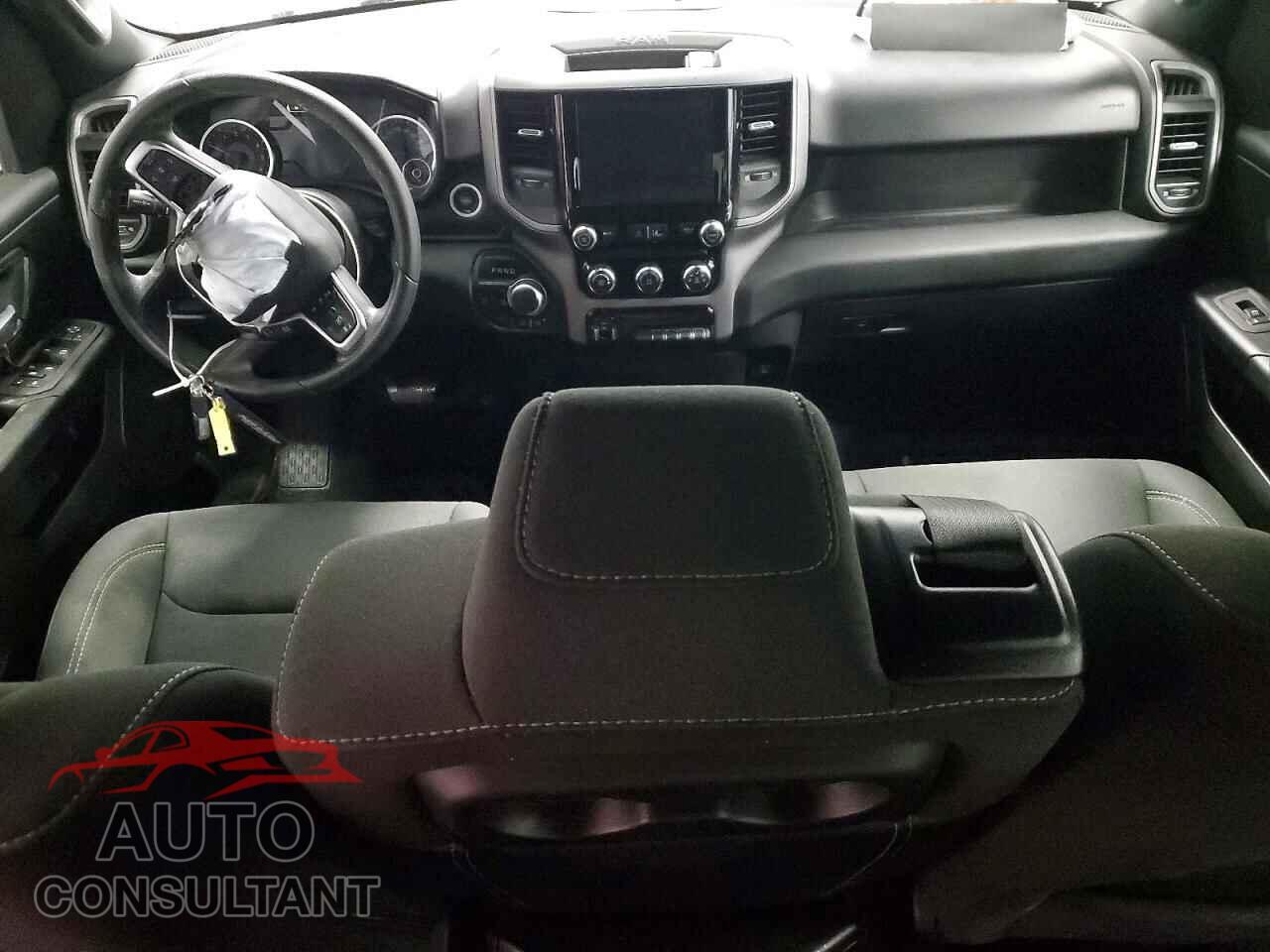 RAM 1500 2025 - 1C6SRFGP3SN714111