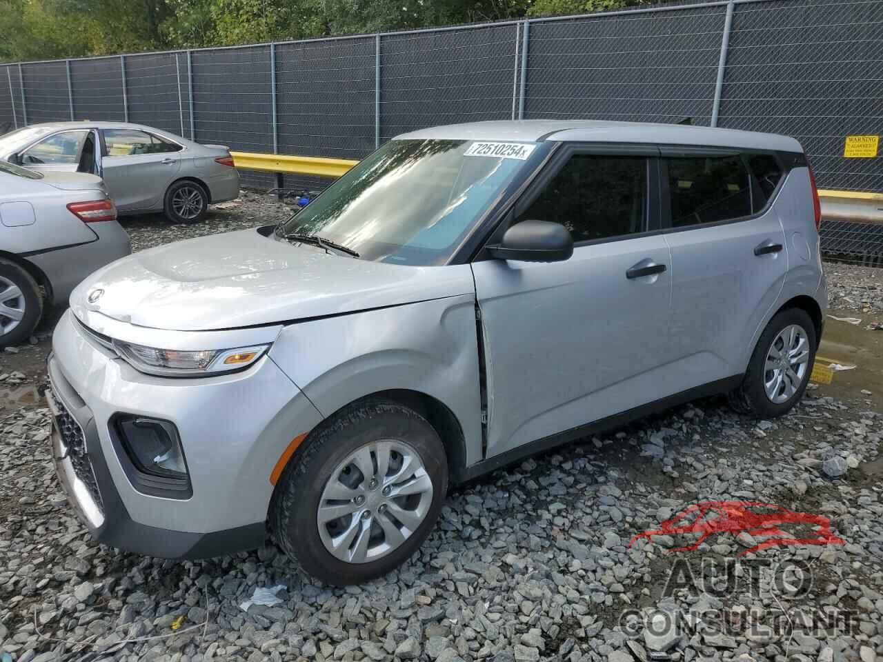 KIA SOUL 2020 - KNDJ22AU4L7007413