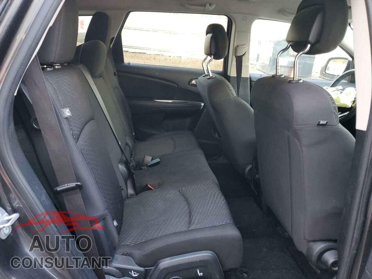 DODGE JOURNEY 2017 - 3C4PDCGB3HT529307