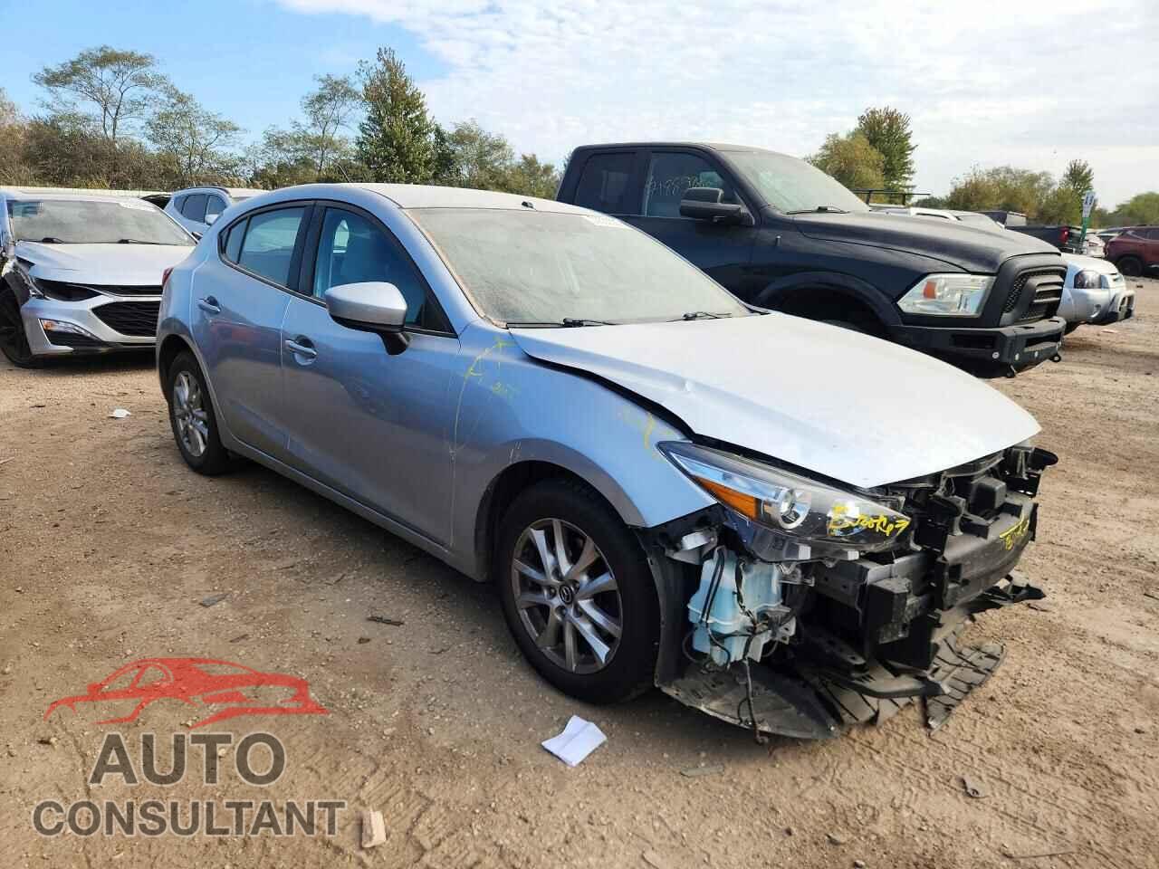 MAZDA 3 2017 - 3MZBN1K71HM146889