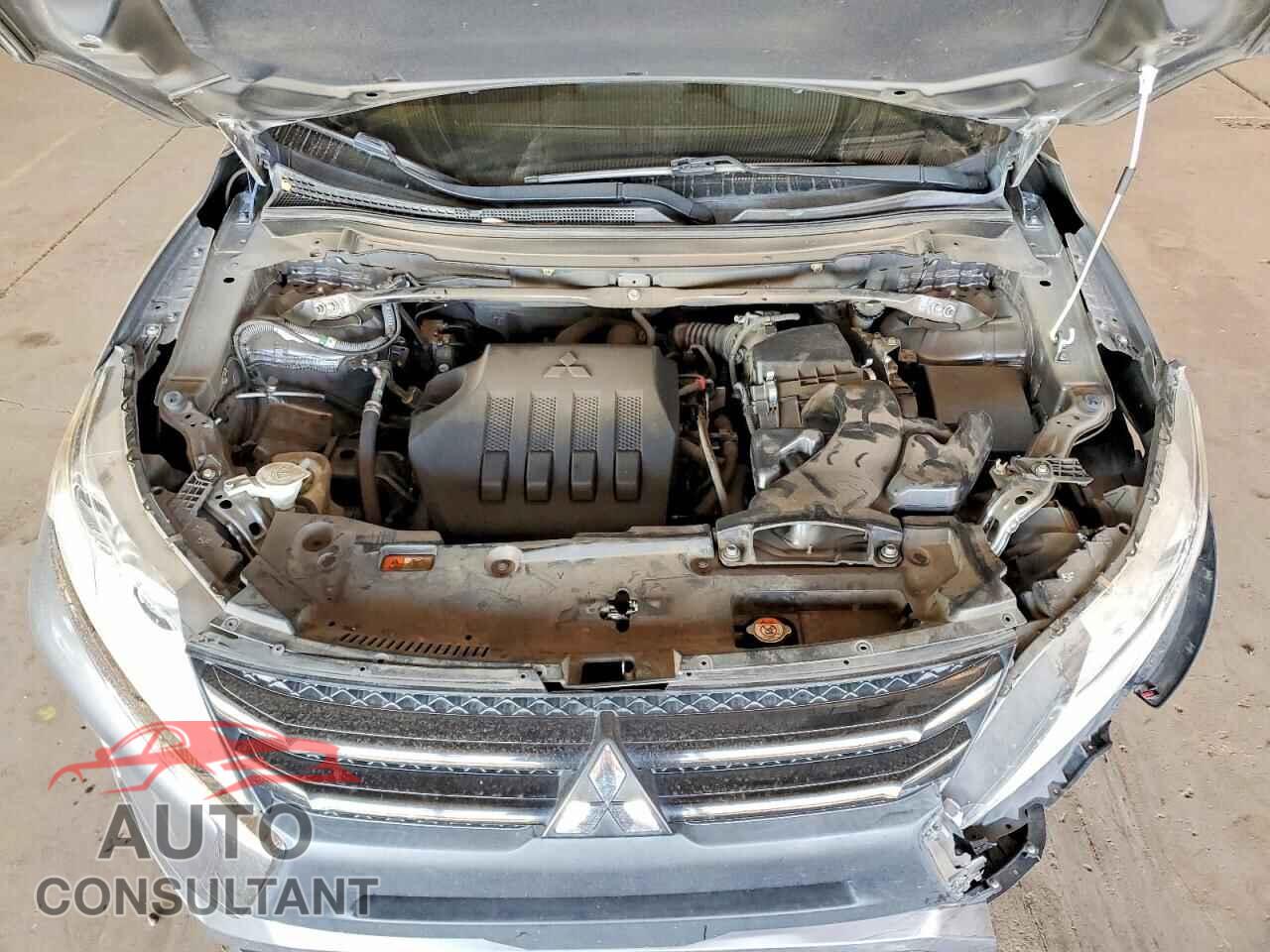 MITSUBISHI ECLIPSE 2018 - JA4AT4AA7JZ046524