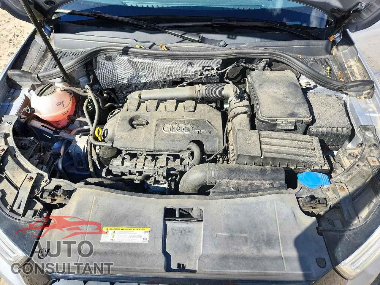 AUDI Q3 2017 - WA1GCCFS8HR011099