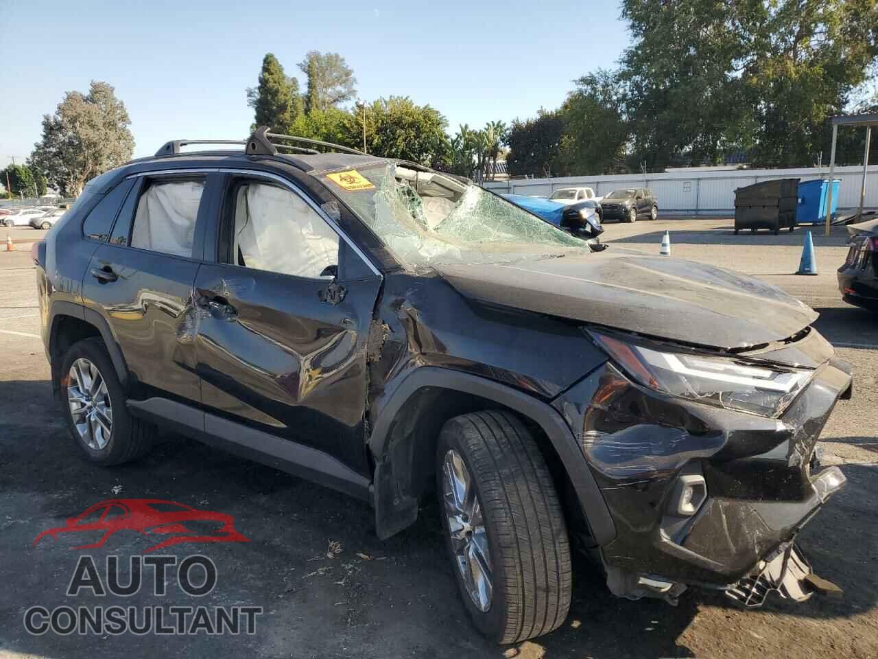TOYOTA RAV4 2022 - 2T3C1RFV6NC200029