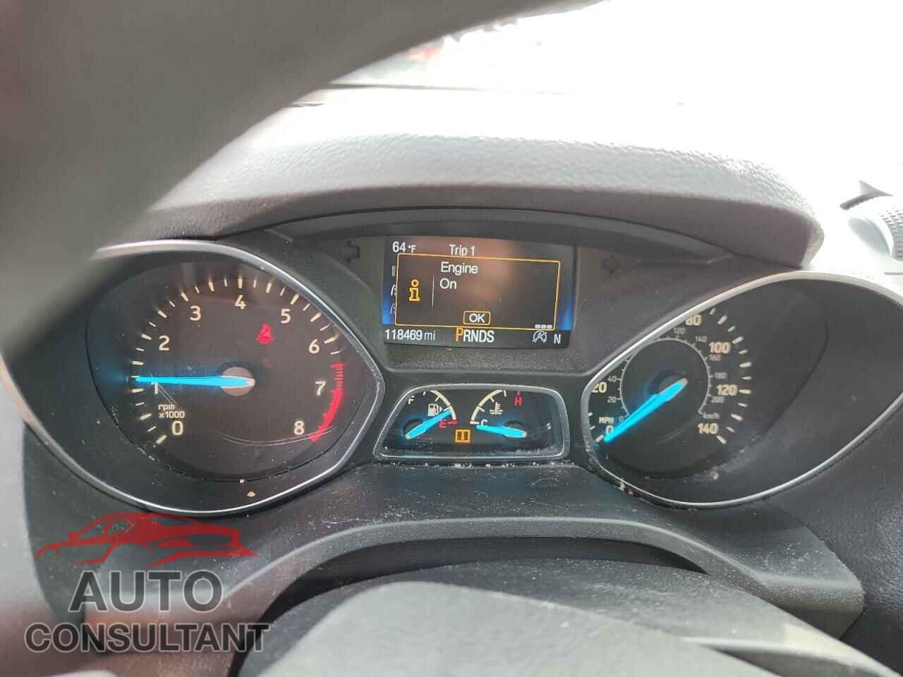 FORD ESCAPE 2017 - 1FMCU9GD7HUC04261
