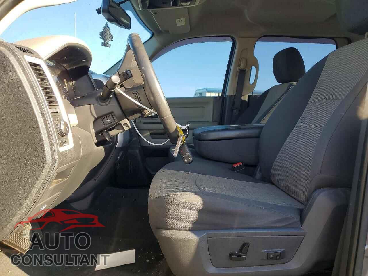 DODGE RAM 1500 2011 - 1D7RV1CT7BS643981