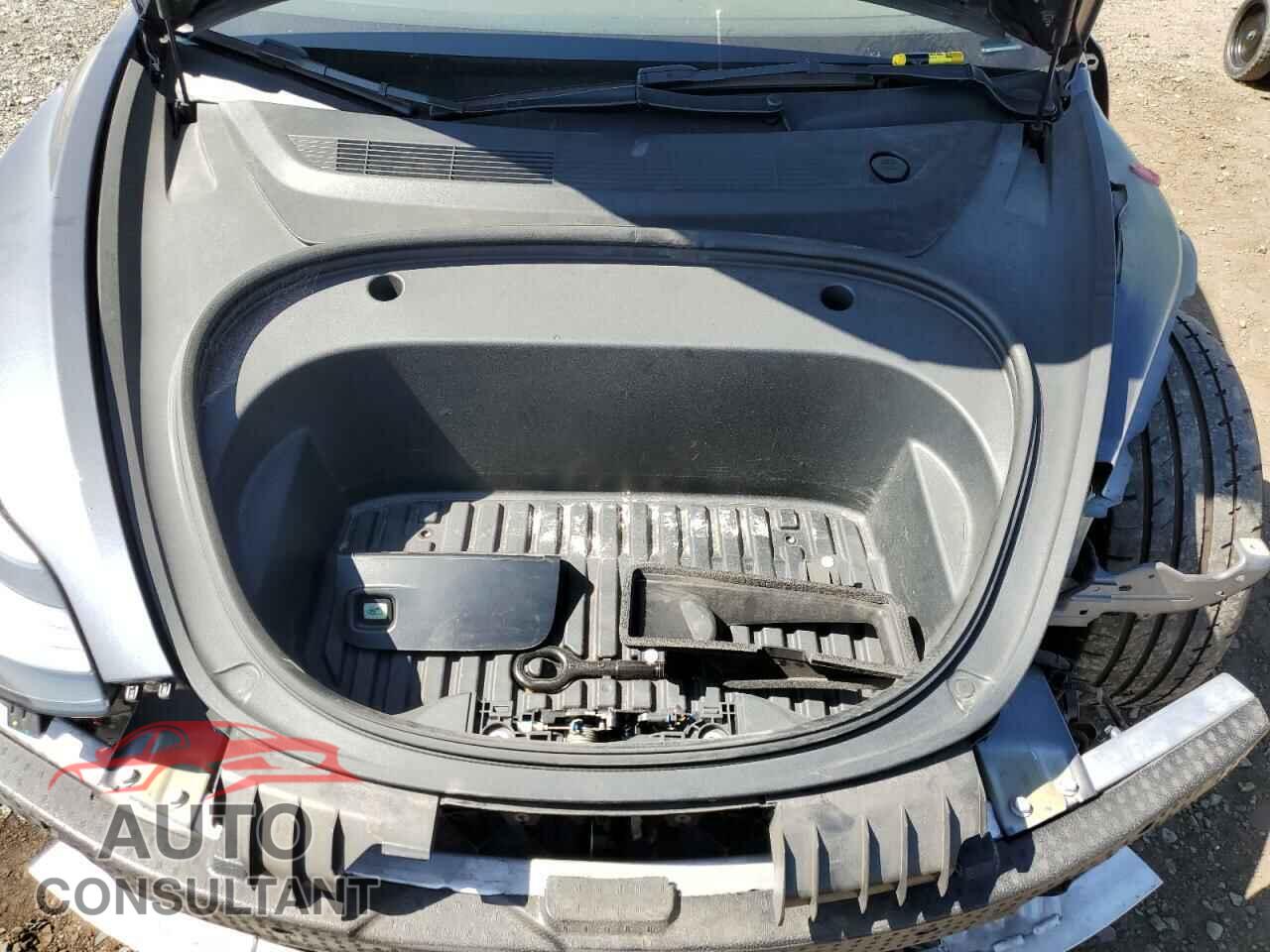 TESLA MODEL 3 2023 - 5YJ3E1EA1PF469602