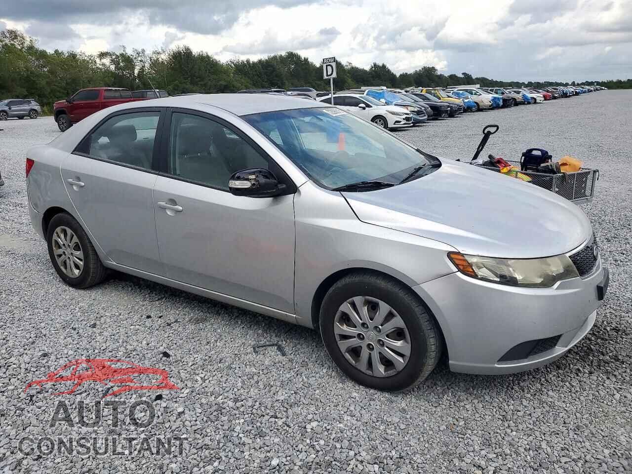KIA FORTE 2010 - KNAFU4A22A5116677