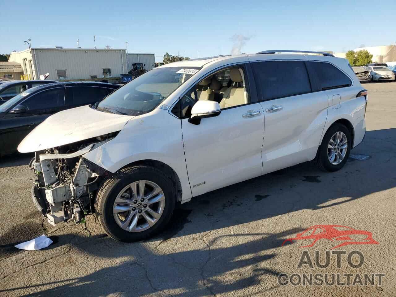 TOYOTA SIENNA 2021 - 5TDZRKECXMS009464