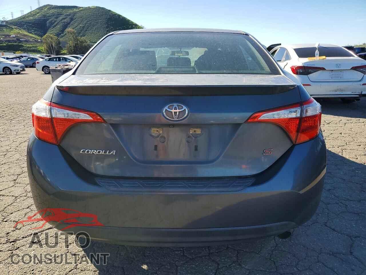 TOYOTA COROLLA 2015 - 5YFBURHE7FP295033