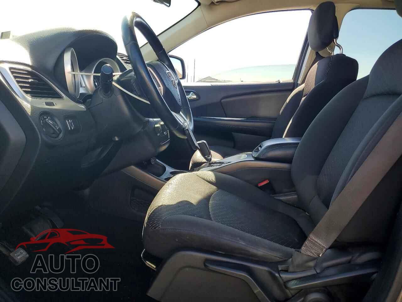 DODGE JOURNEY 2018 - 3C4PDCBG2JT294200