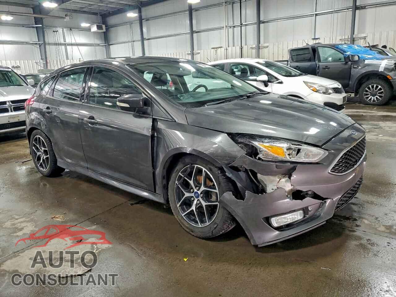 FORD FOCUS 2015 - 1FADP3K23FL368974