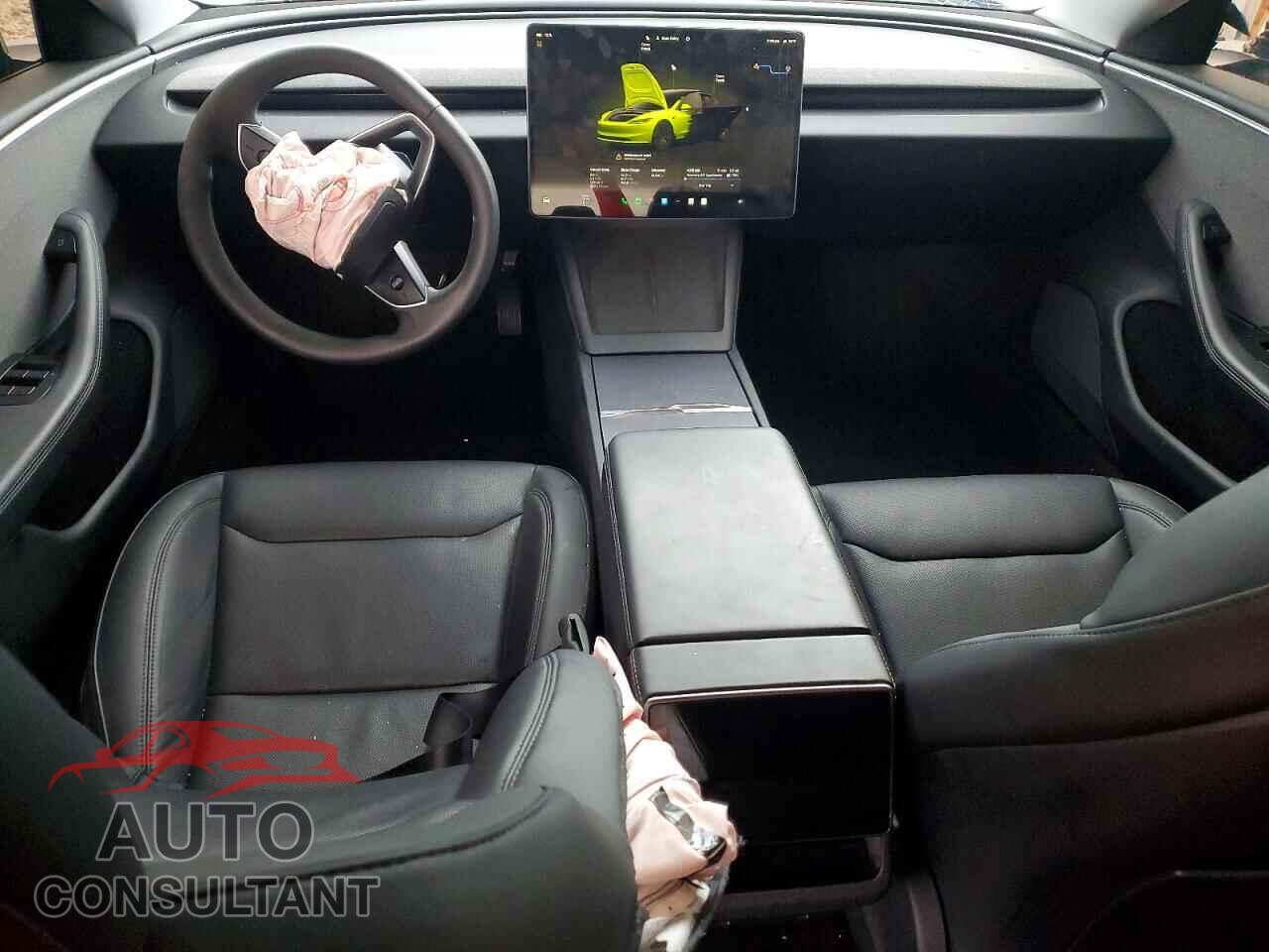 TESLA MODEL 3 2024 - 5YJ3E1EA9RF745463
