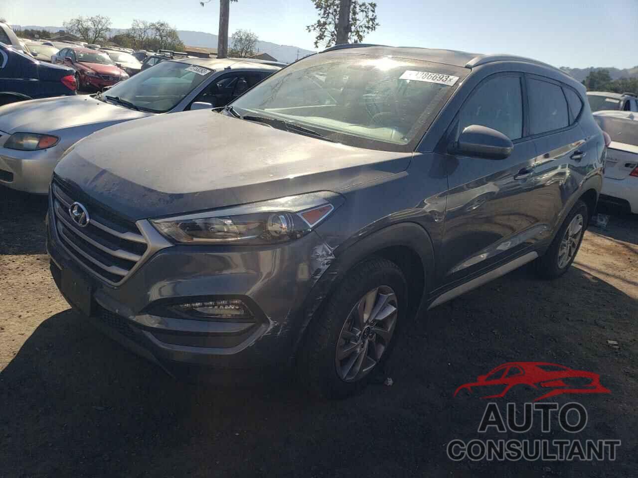 HYUNDAI TUCSON 2018 - KM8J33A42JU615069