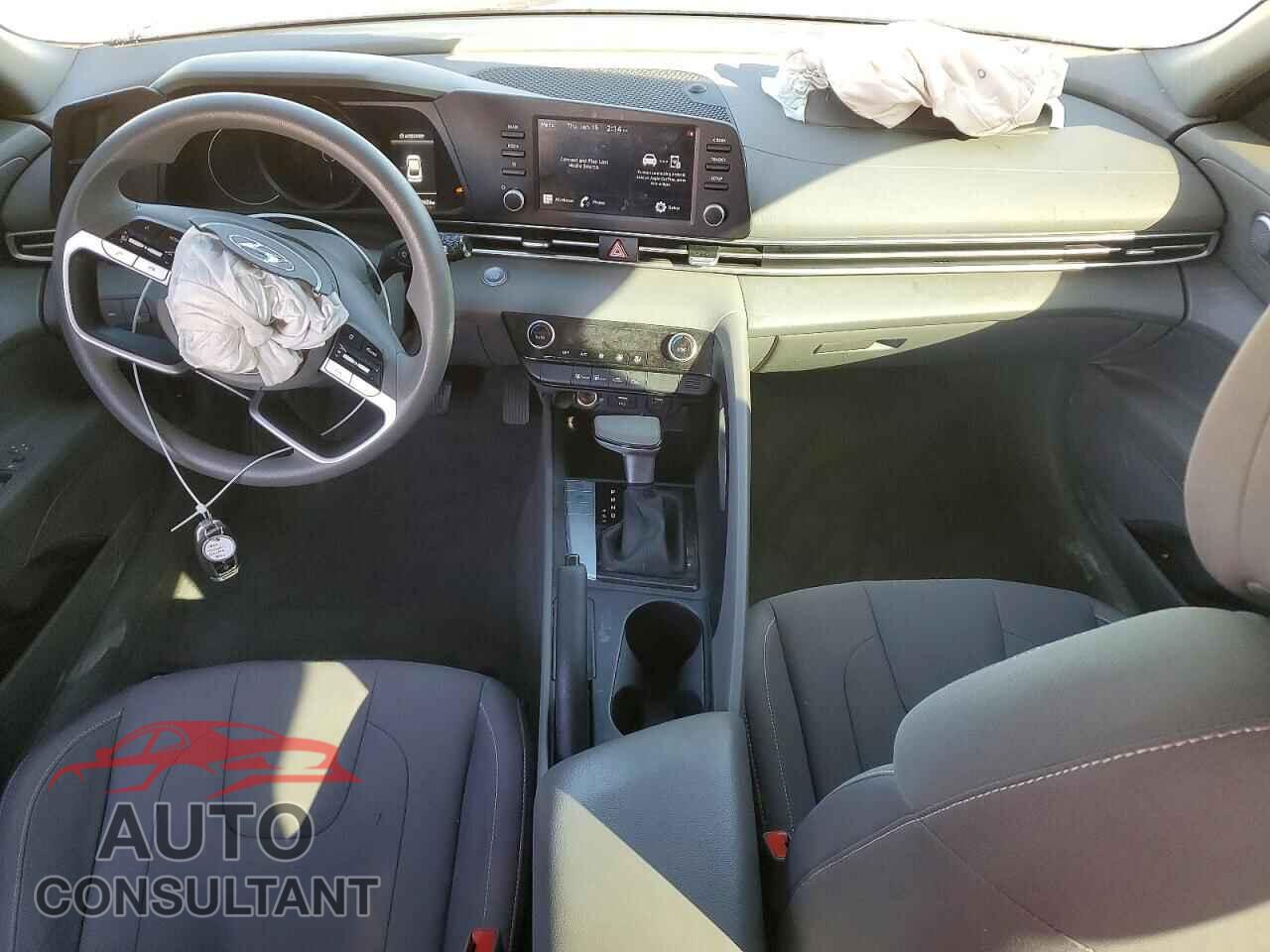 HYUNDAI ELANTRA 2023 - KMHLM4AG3PU374251