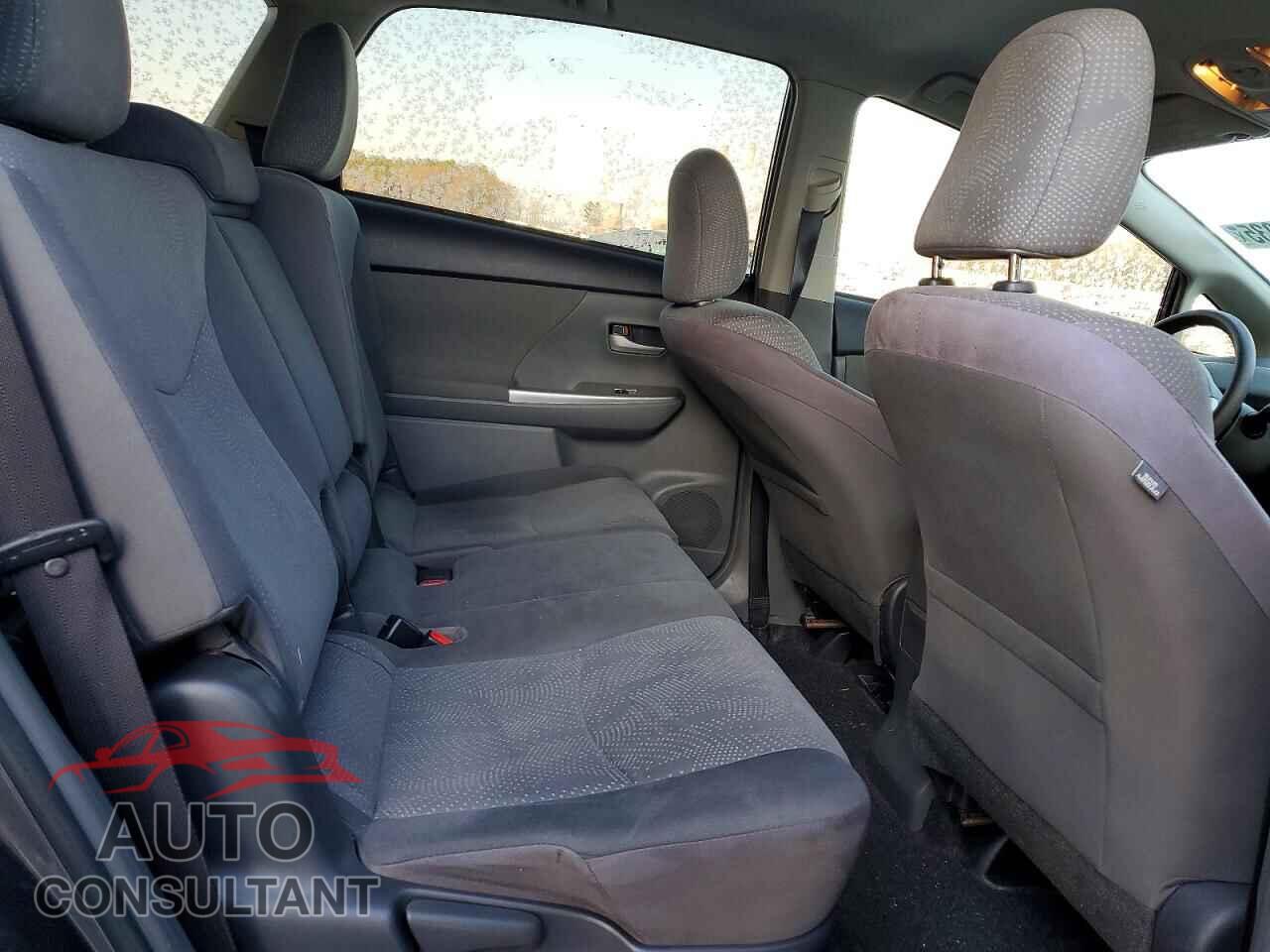 TOYOTA PRIUS 2013 - JTDZN3EU7D3210377