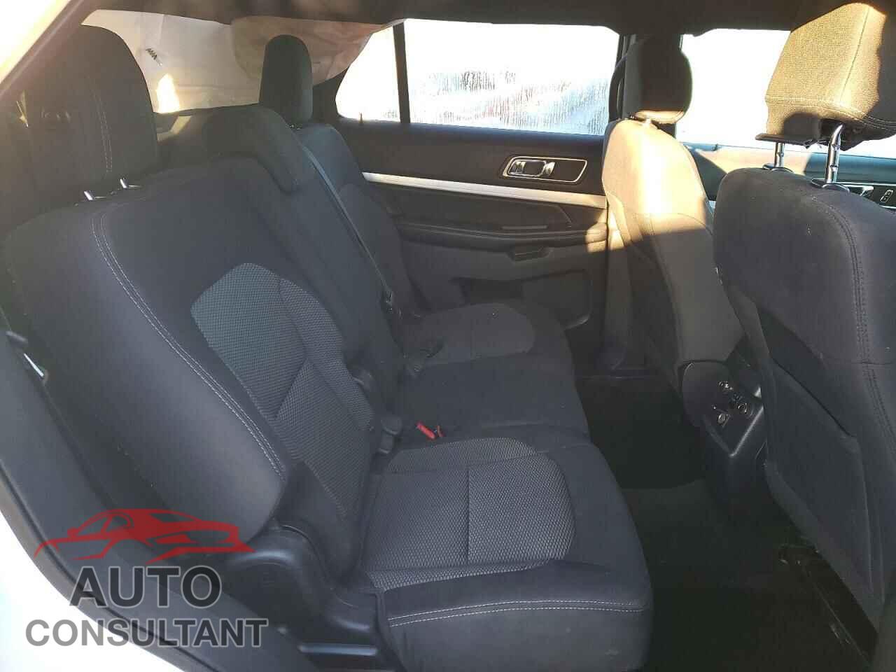 FORD EXPLORER 2017 - 1FM5K8D84HGA21480
