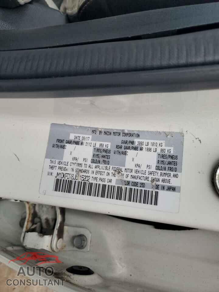 MAZDA CX-3 2018 - JM1DKFD78J0315202