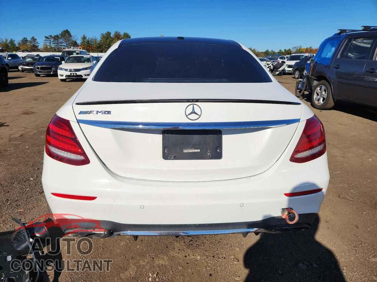 MERCEDES-BENZ E-CLASS 2017 - WDDZF4KB4HA097016