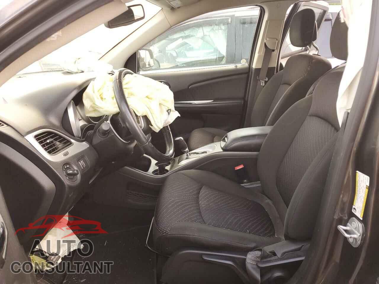 DODGE JOURNEY 2019 - 3C4PDCBB4KT866308