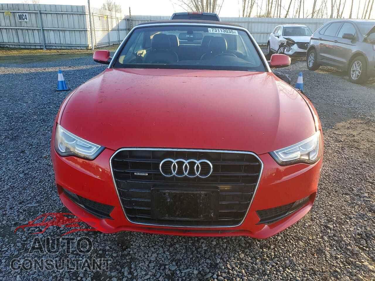AUDI A5 2013 - WAULFAFH8DN004835