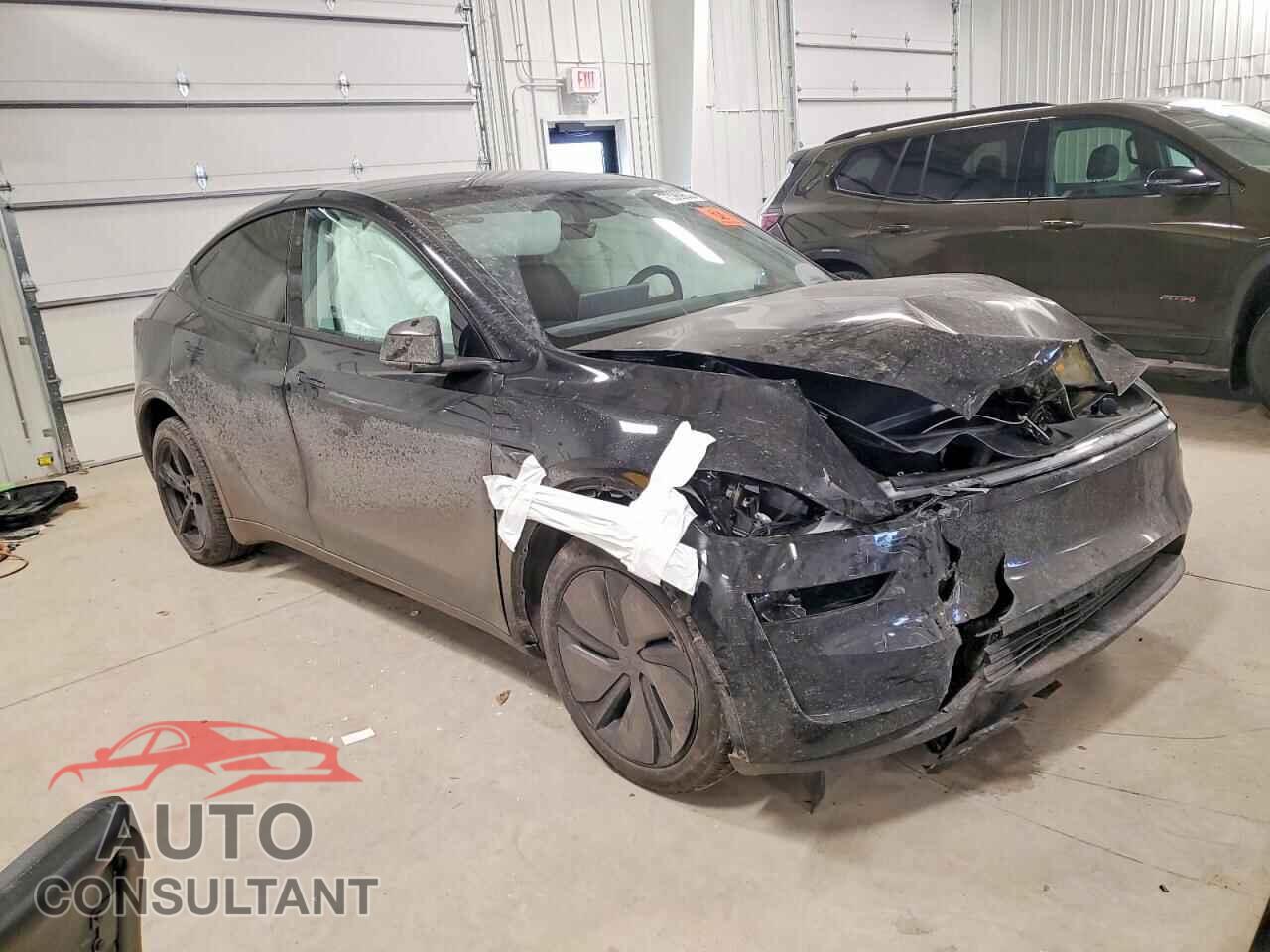 TESLA MODEL Y 2026 - 7SAYGDEEXTA460251