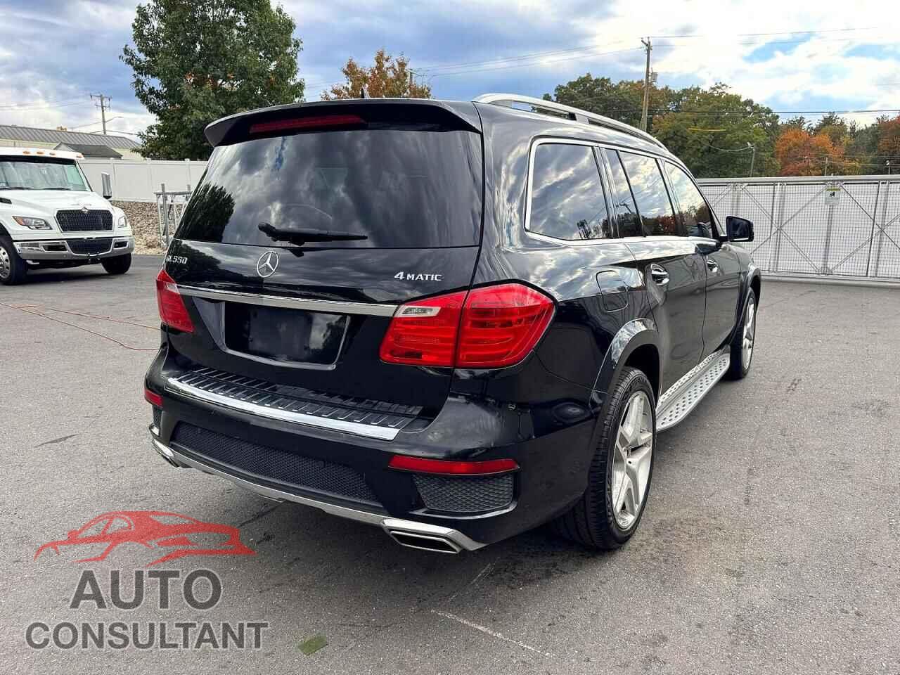 MERCEDES-BENZ GL-CLASS 2015 - 4JGDF7DE4FA511188