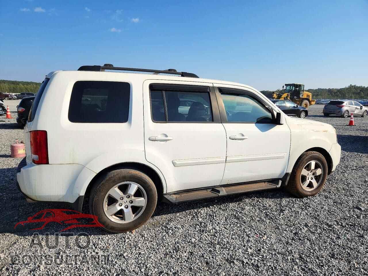 HONDA PILOT 2011 - 5FNYF4H54BB085616