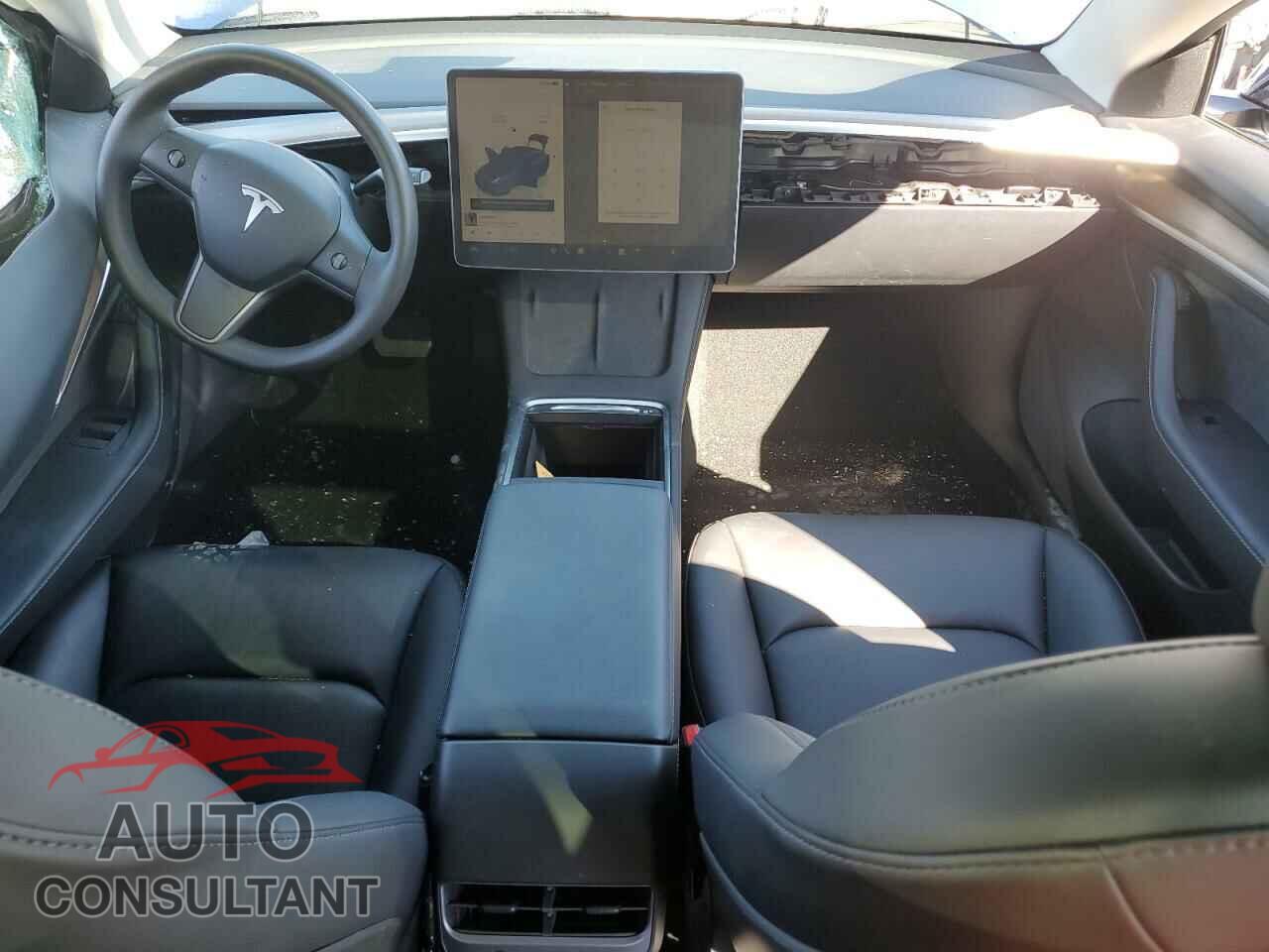 TESLA MODEL 3 2022 - 5YJ3E1EB8NF273601