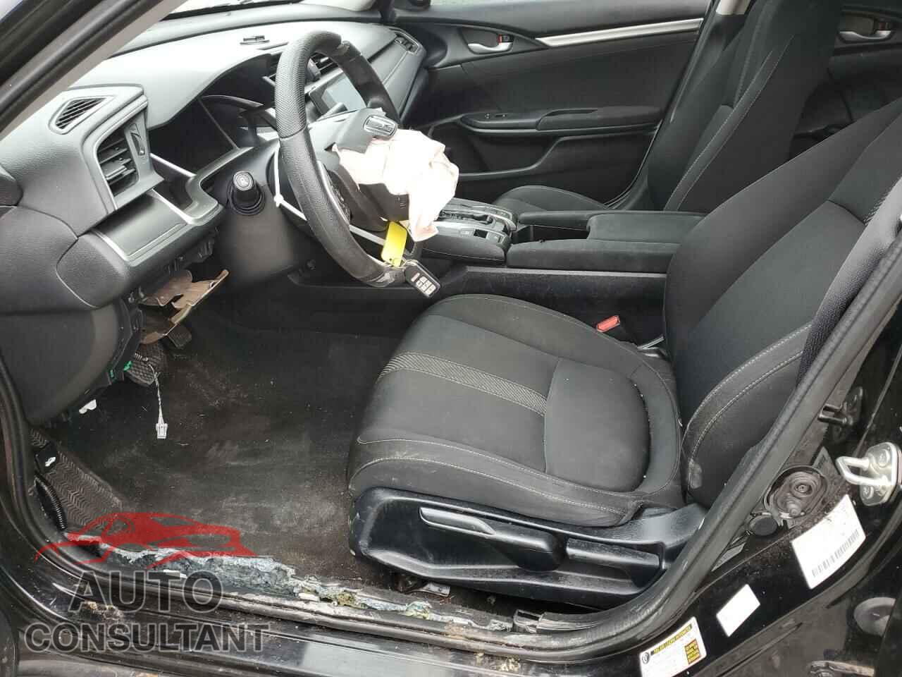 HONDA CIVIC 2018 - 2HGFC2F74JH590851