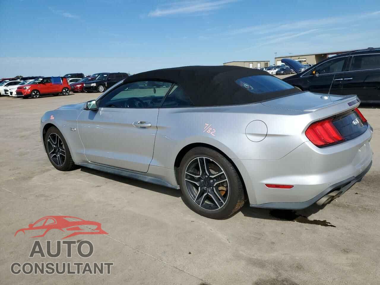 FORD MUSTANG 2018 - 1FATP8FF1J5109953
