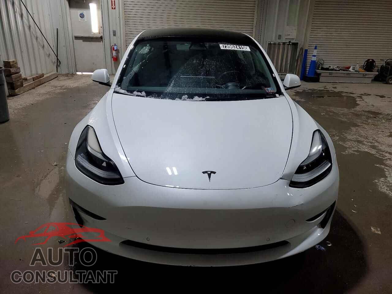 TESLA MODEL 3 2022 - 5YJ3E1EA7NF370862