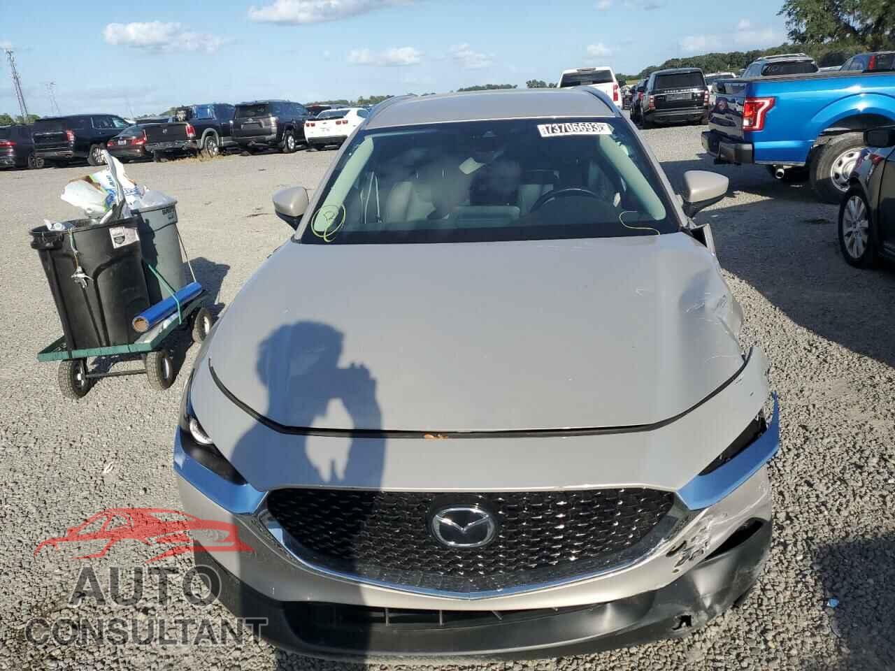 MAZDA CX30 2023 - 3MVDMBCM0PM528790