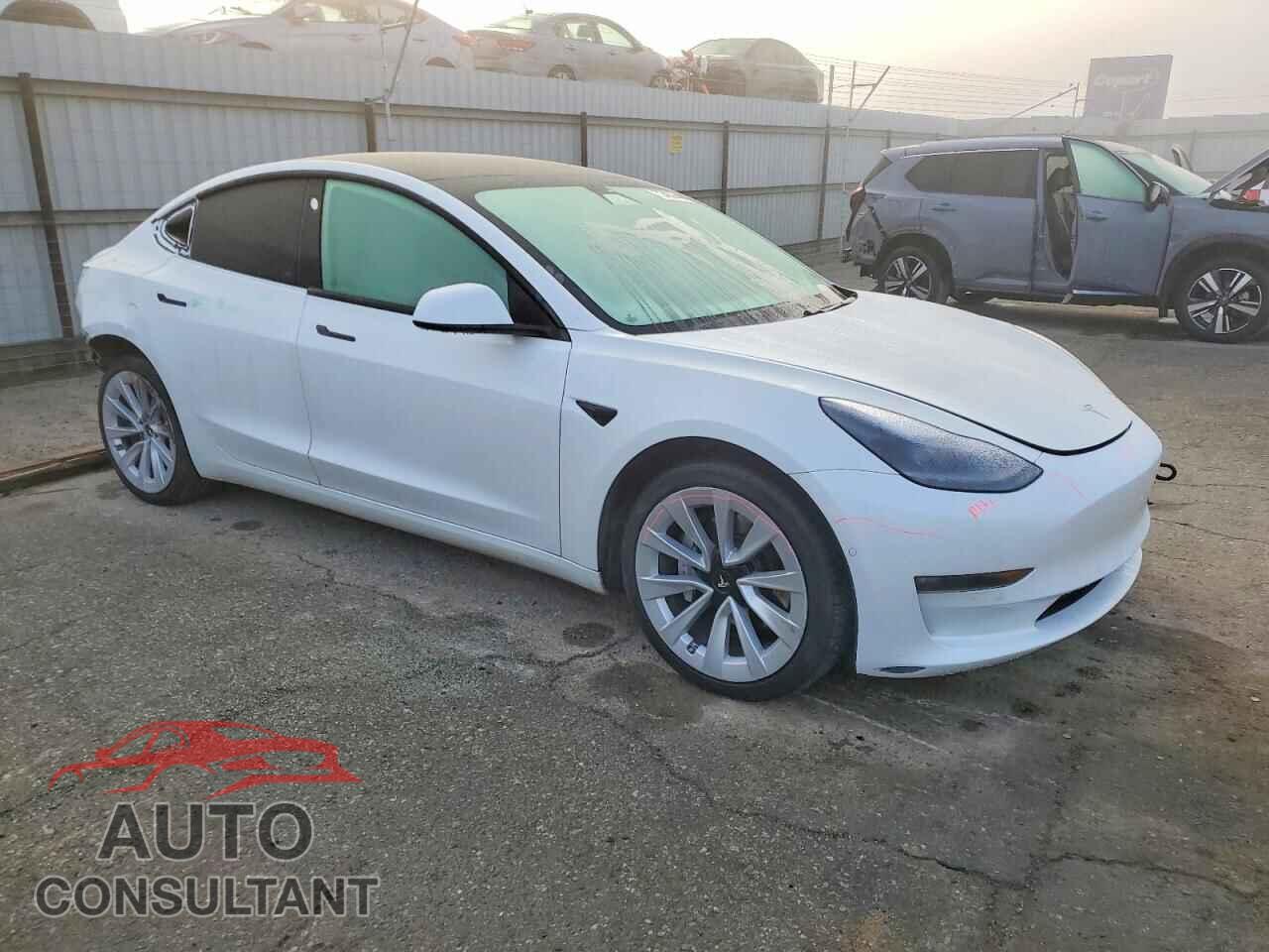 TESLA MODEL 3 2021 - 5YJ3E1EB0MF073407