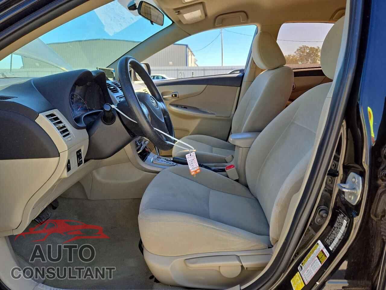 TOYOTA COROLLA 2013 - 2T1BU4EE9DC062792