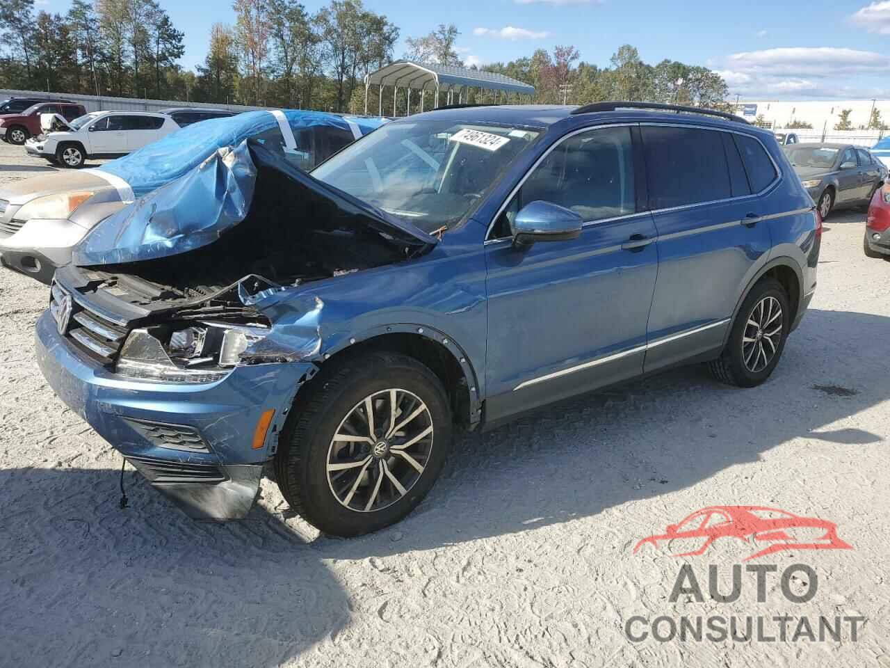 VOLKSWAGEN TIGUAN 2018 - 3VV3B7AX1JM195960