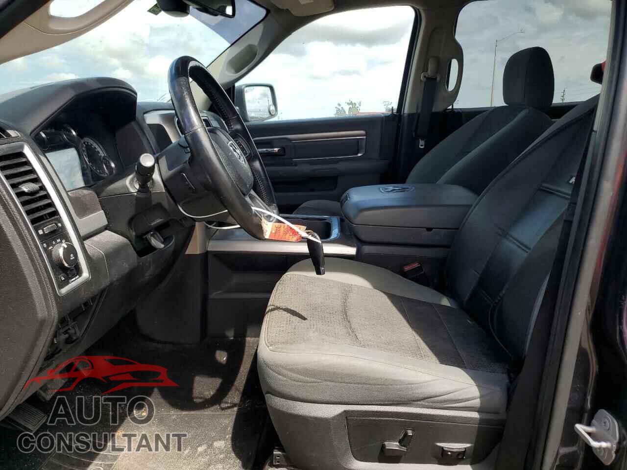 RAM 1500 2017 - 1C6RR6LG8HS847039