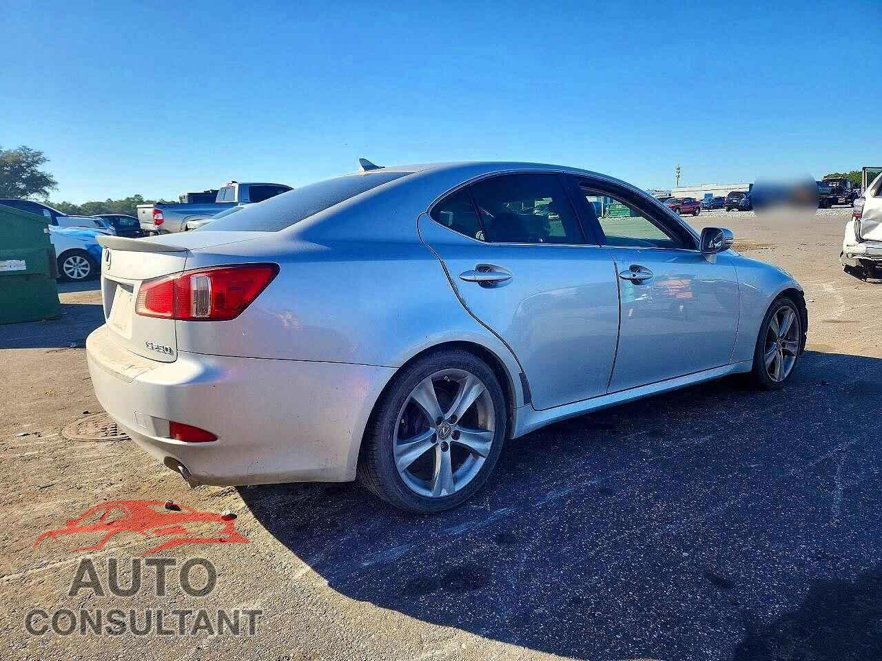 LEXUS IS 2013 - JTHBF5C25D5192119