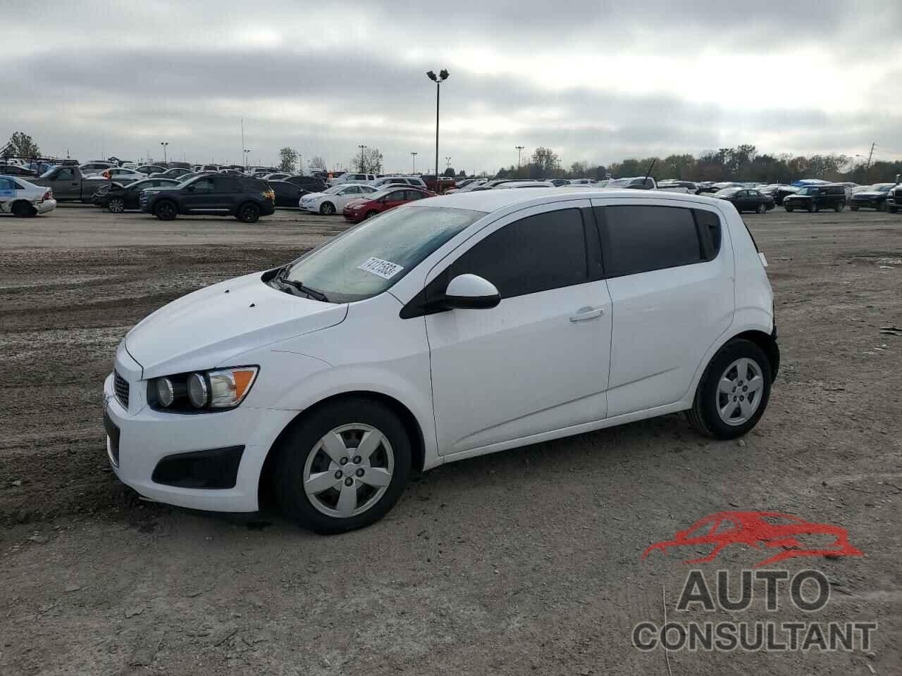 CHEVROLET SONIC 2016 - 1G1JA6SH4G4150065