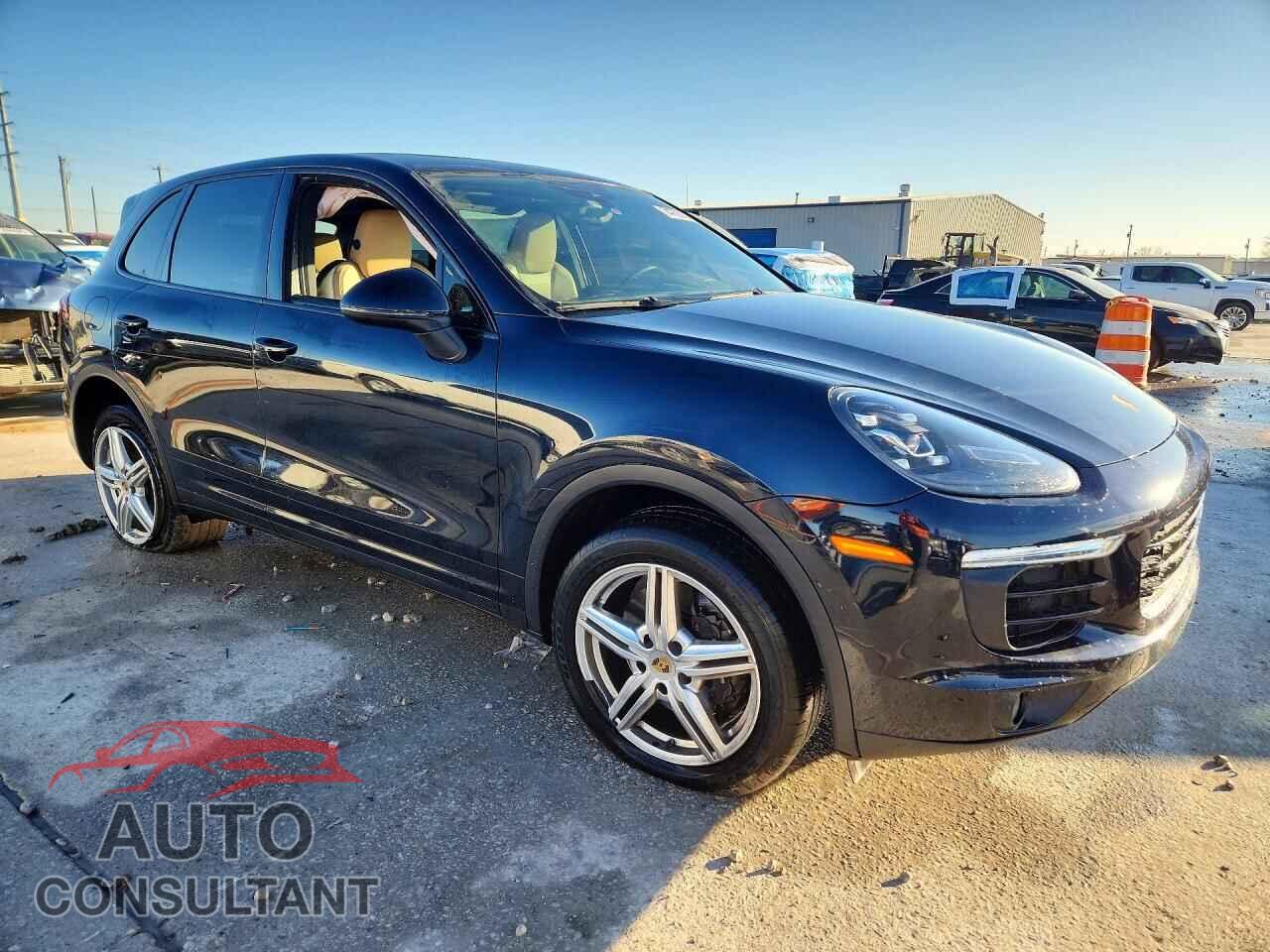PORSCHE CAYENNE 2016 - WP1AA2A2XGKA15776