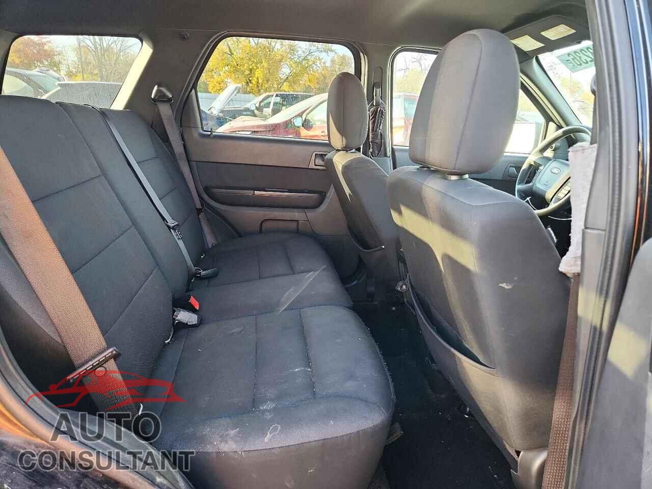 FORD ESCAPE 2012 - 1FMCU9DG9CKB14287