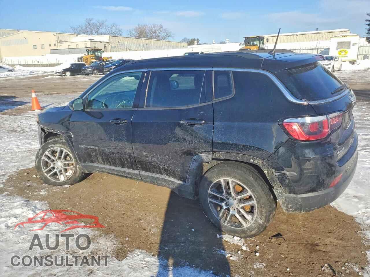 JEEP COMPASS 2018 - 3C4NJDBB0JT175944