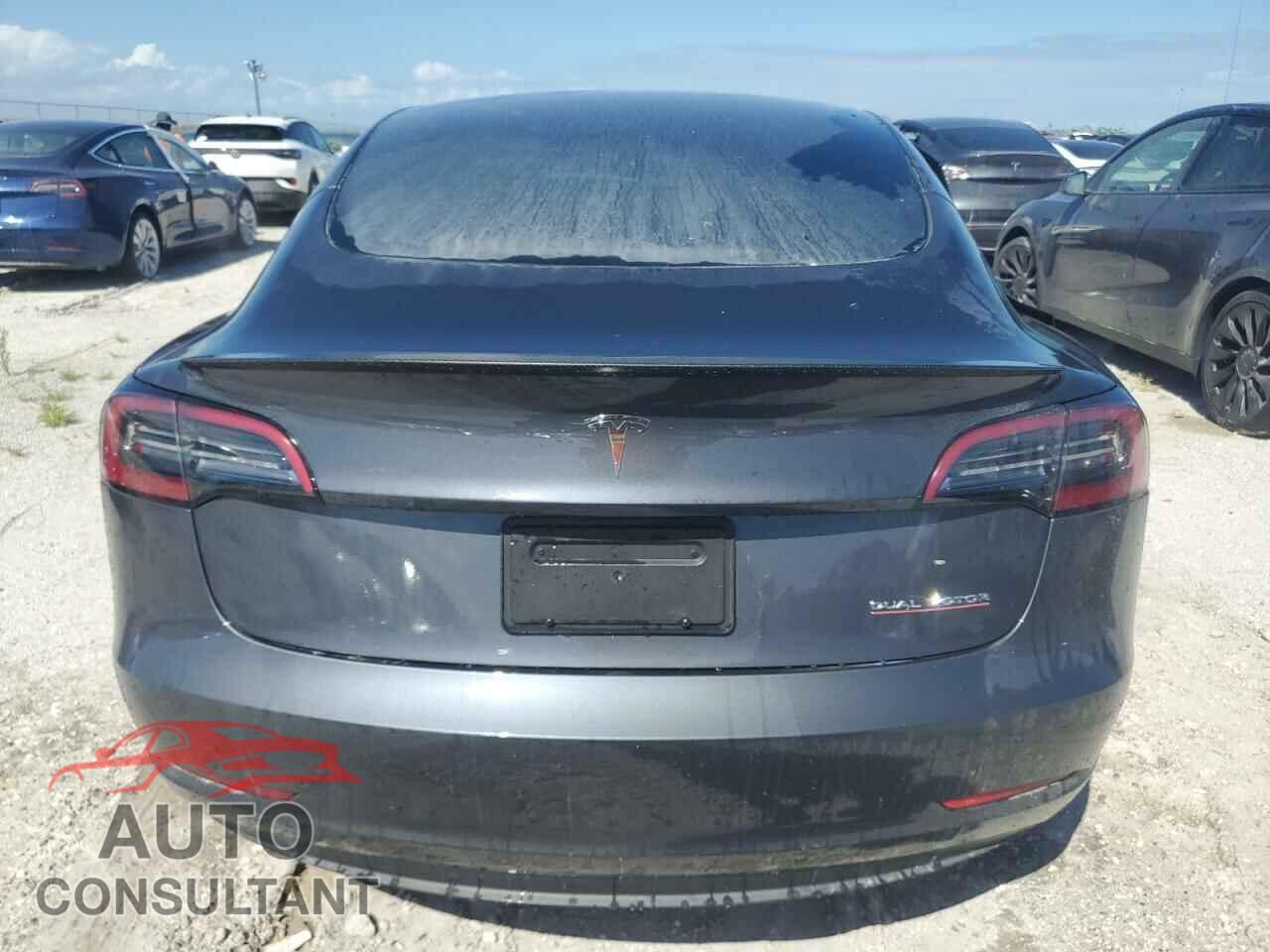 TESLA MODEL 3 2023 - 5YJ3E1EC7PF701413