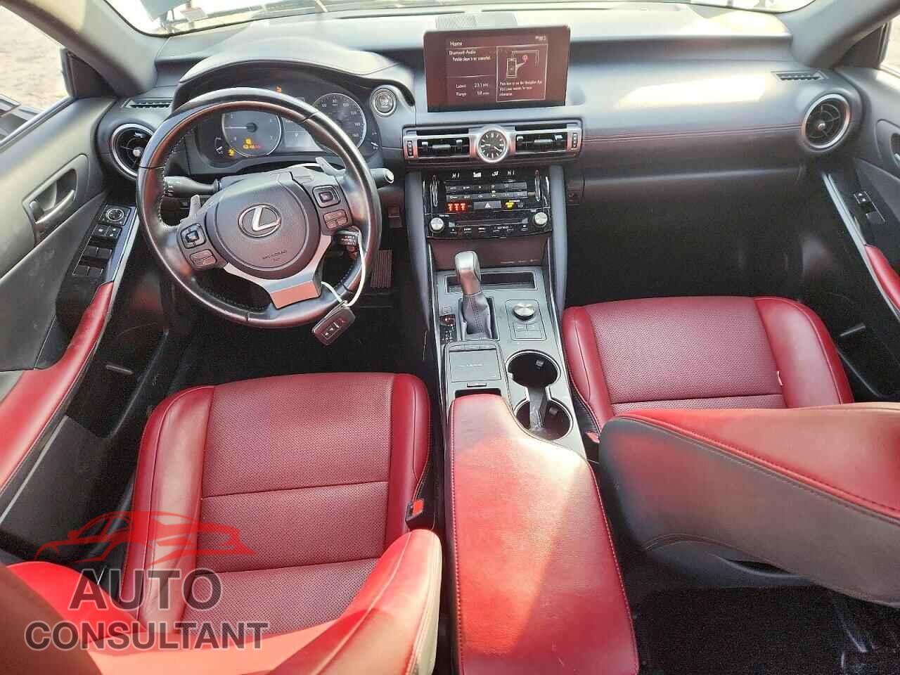 LEXUS IS 2021 - JTHAA1D23M5116819