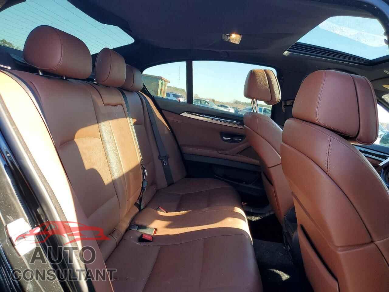BMW 5 SERIES 2012 - WBAFR9C50CDV59294